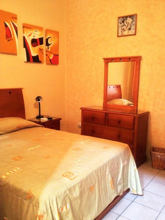 Residencia Los Angeles Bed & Breakfast Гуадалахара Екстериор снимка