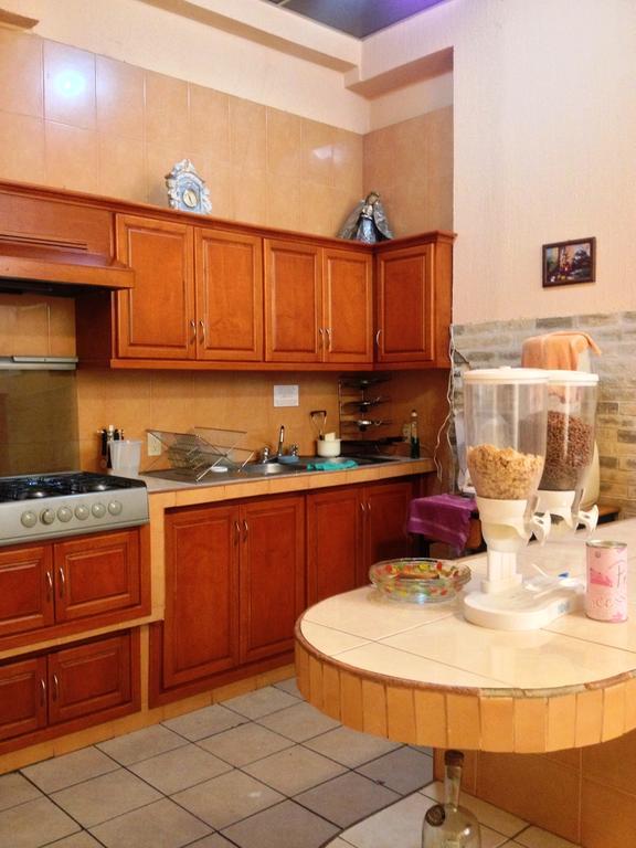 Residencia Los Angeles Bed & Breakfast Гуадалахара Екстериор снимка